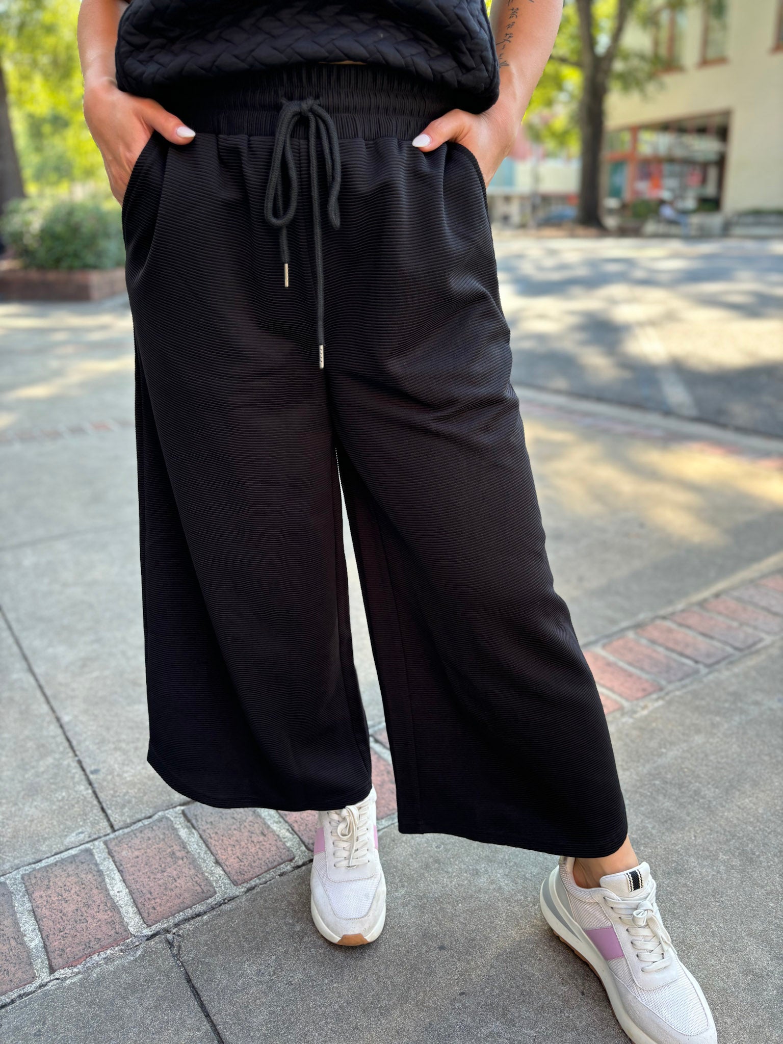 Textured Tie-Waist Wide Leg Pants