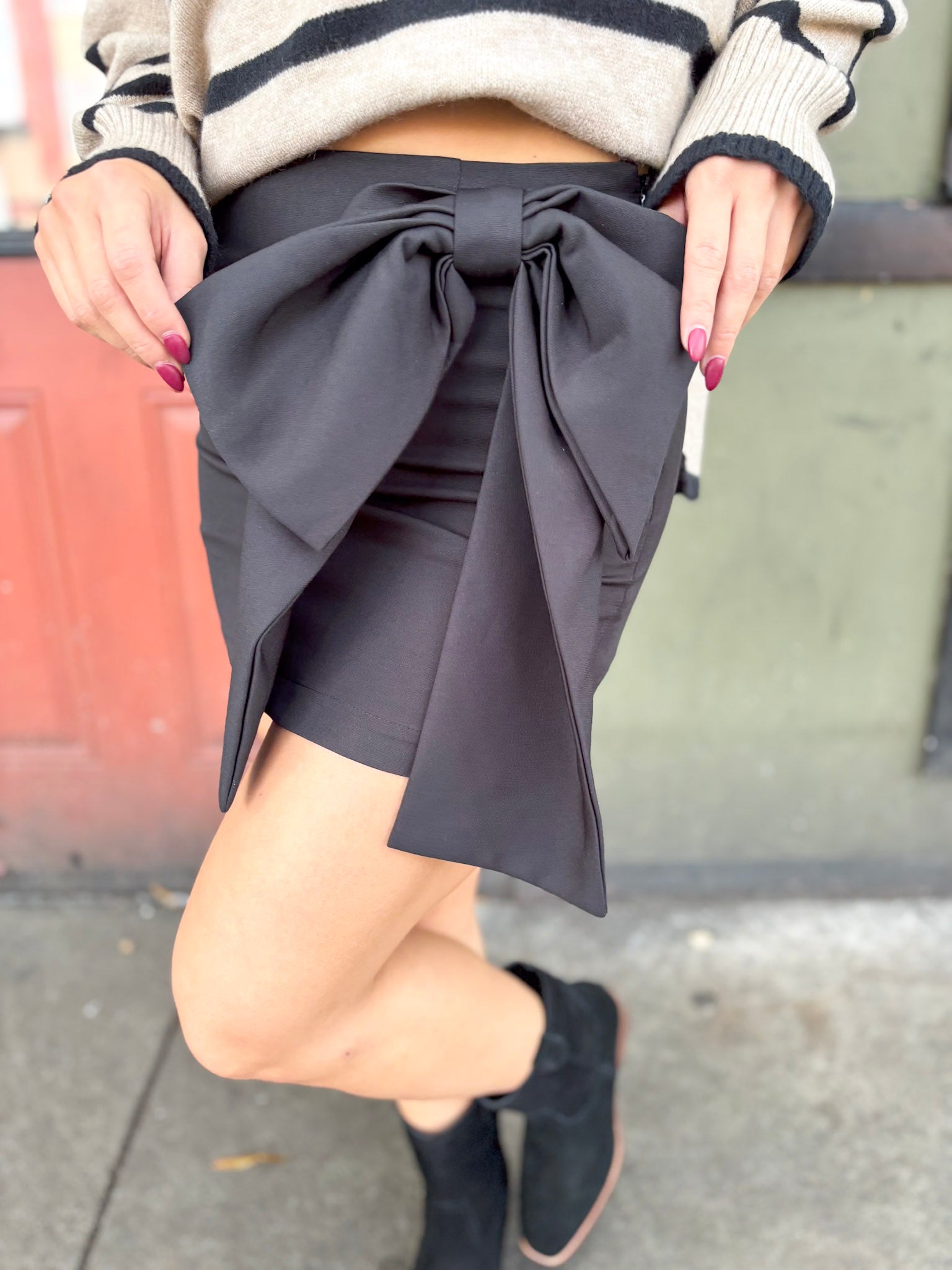 Noir Bow Mini Skirt