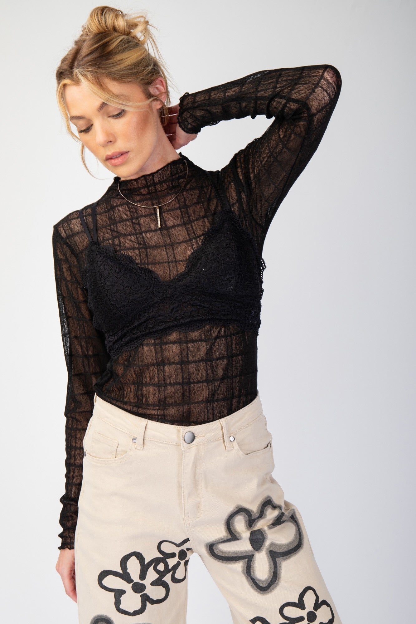 Chic Mesh Textured Fitted Top