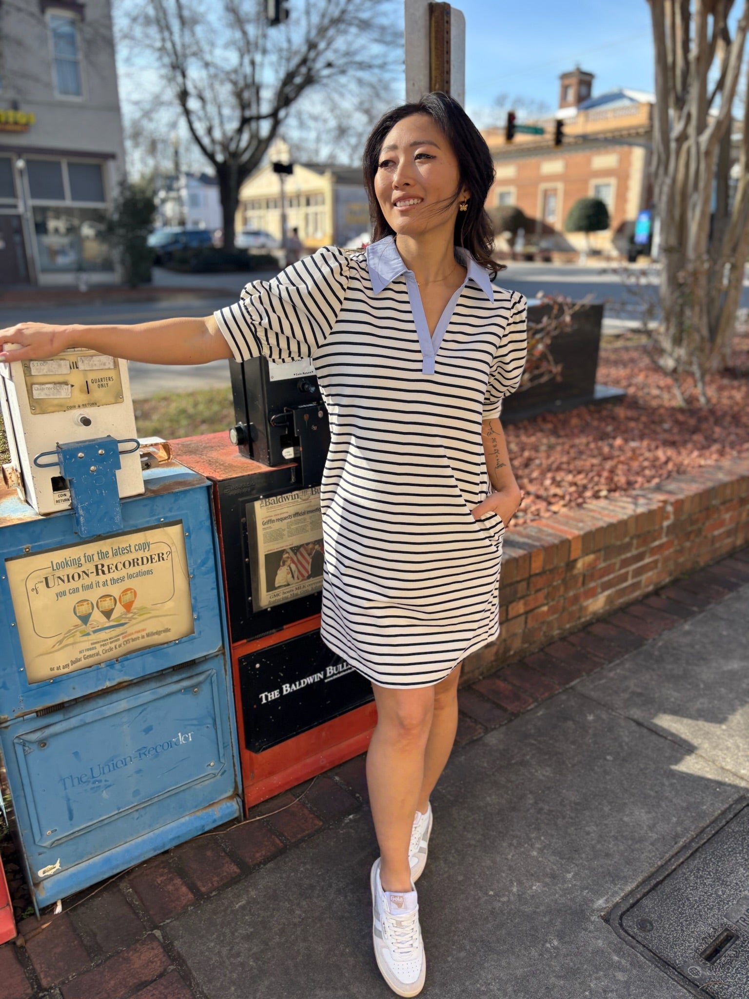 Chic Stripes Puff Sleeve Mini Dress