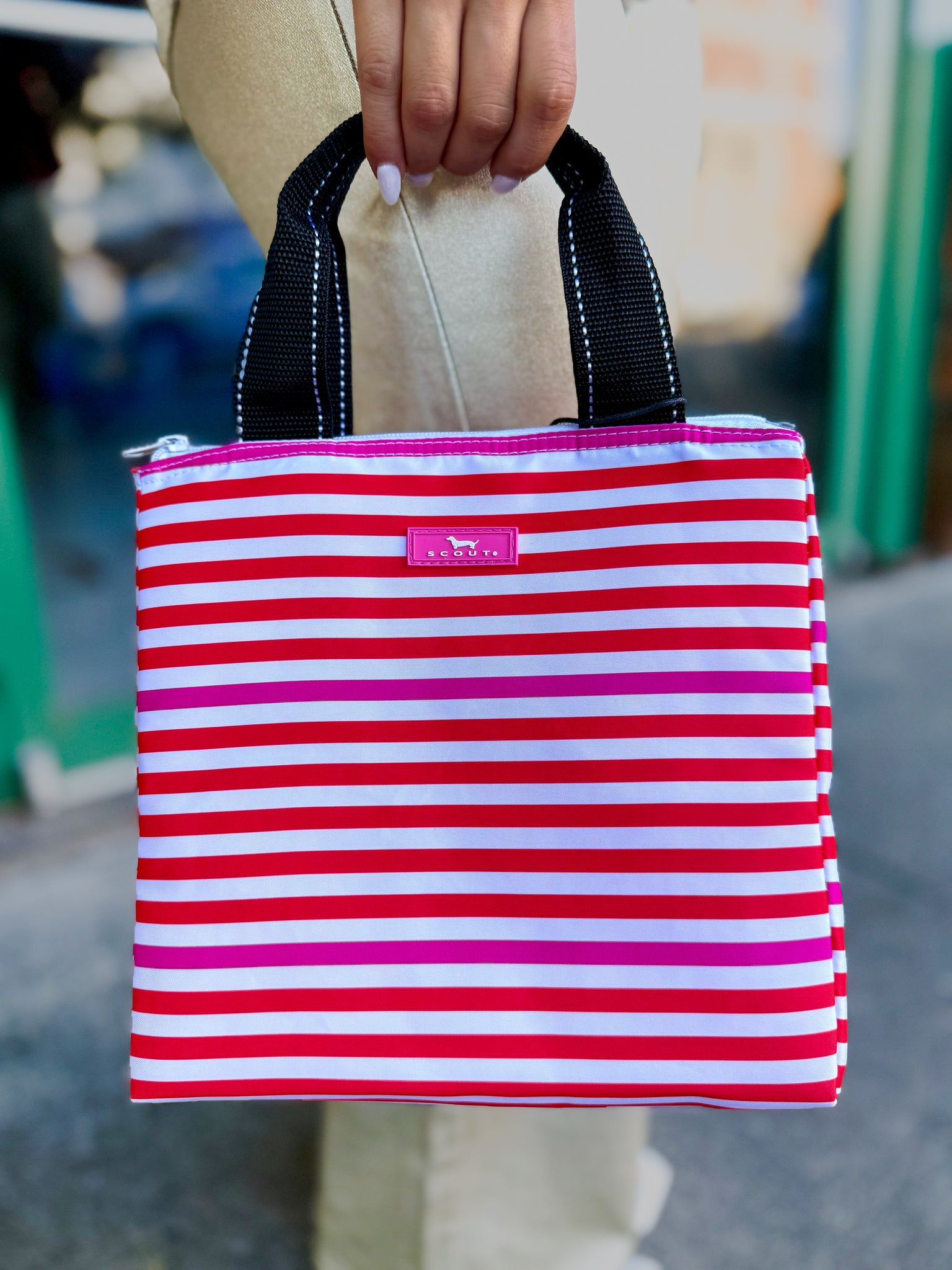 Eloise Lunch Tote - Ready To Jingle